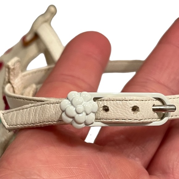 Chanel White Floral Canvas Bow Ankle Strap Sandals - Picture 8 of 12